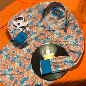 70’s patterned shirt. Never worn.